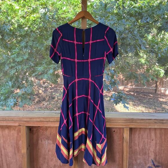Anthropologie HD In Paris Striped Pane Midi Dress Blue Size 0P - Picture 6 of 12
